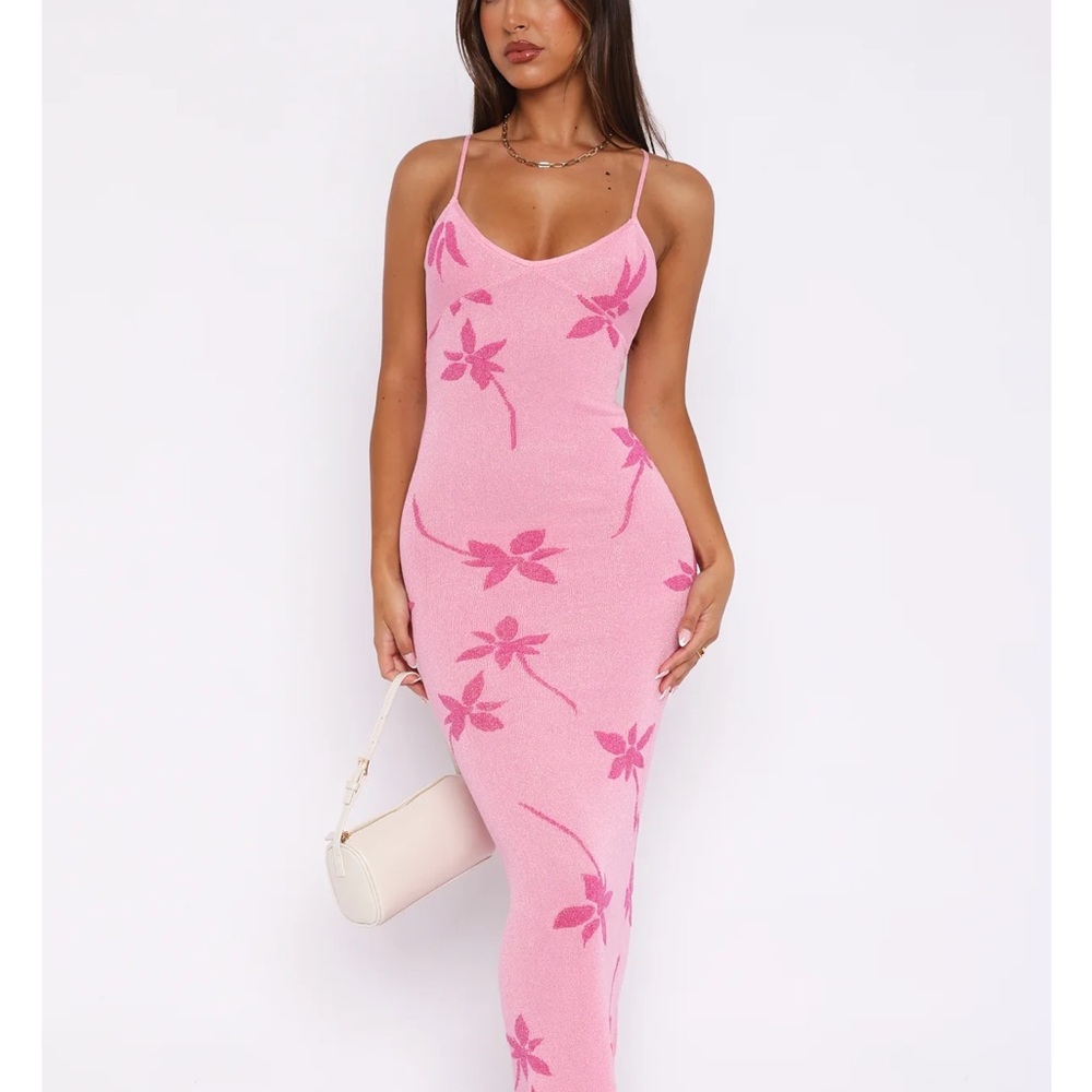 🌸White Fox Boutique Pink Floral Maxi Dress🌸
